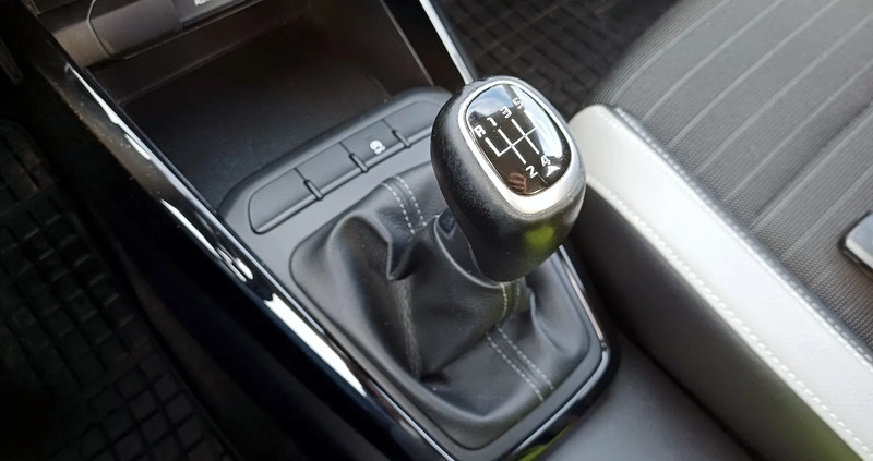 Kia Stonic cena 64900 przebieg: 86995, rok produkcji 2018 z Toruń małe 232